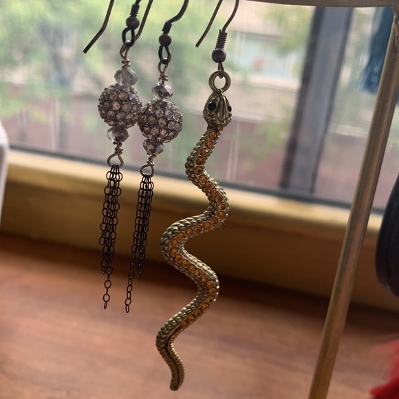 Lot of 4 single+1 silver pair of earrings - Picture 5 of 5